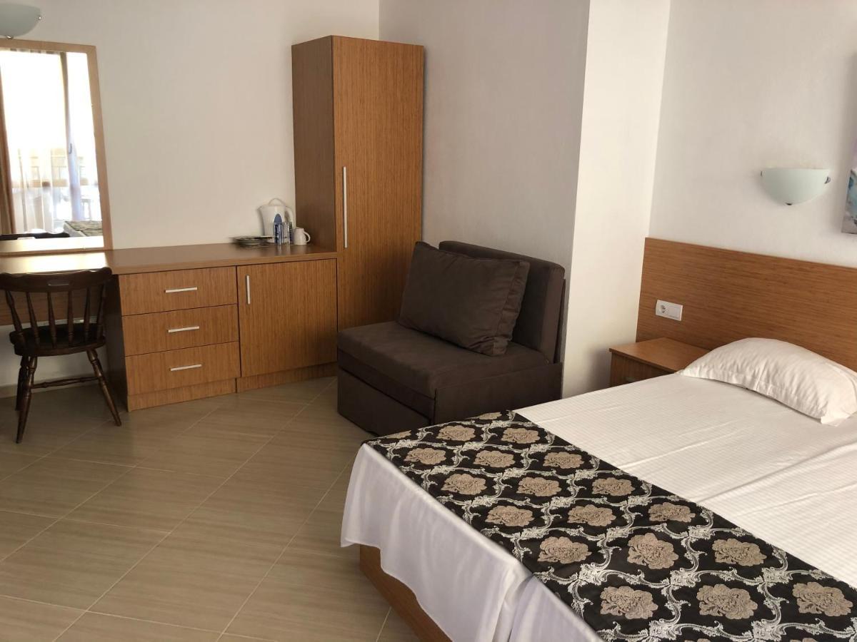 Time Out Hotel Sozopol Exterior photo
