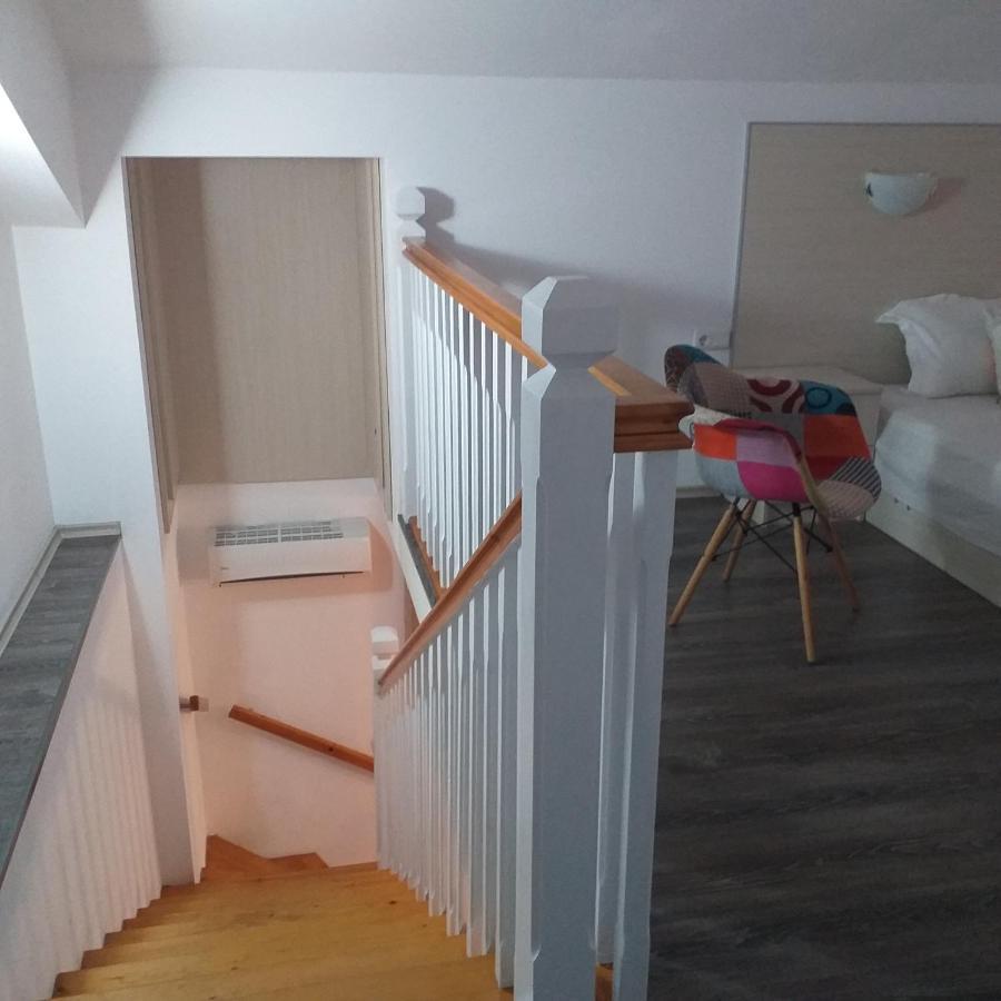 Time Out Hotel Sozopol Exterior photo